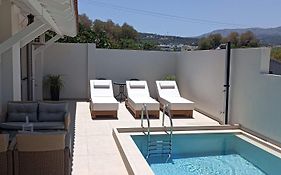 Arokaria Holiday Houses